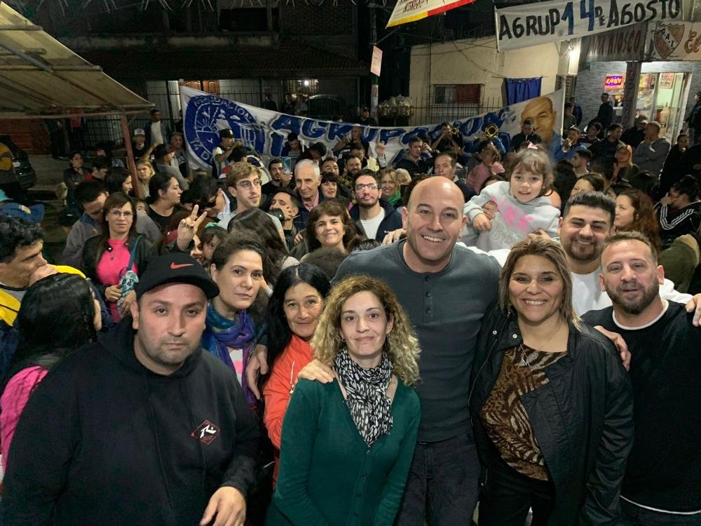 Martiniano Molina inauguró nuevo local partidario en la IAPI