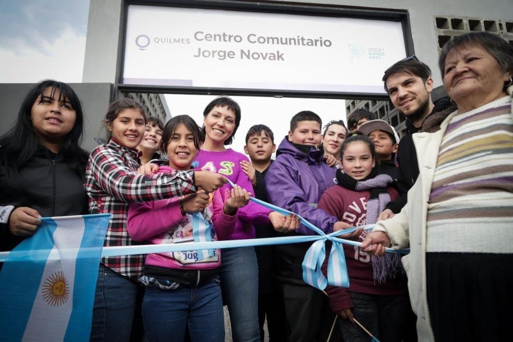 Inauguraron un centro comunitario y 40 cuadras de pavimentos