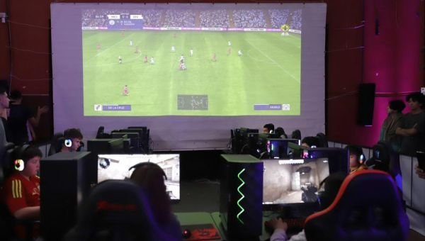 Se realizó el 4° Encuentro Provincial de Videojuegos en Bernal