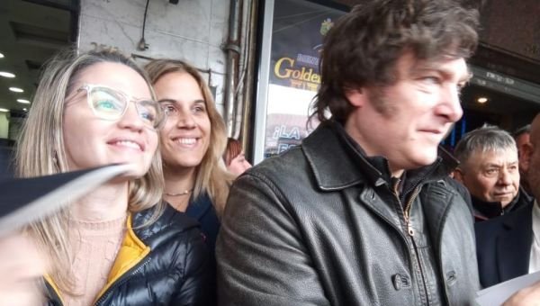 Milei y Píparo recorrieron Quilmes junto a Estefanía Albasetti y candidatos locales