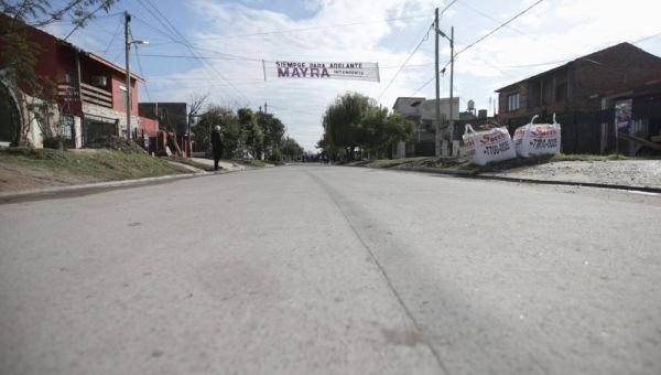 Mayra Mendoza inauguro pavimentos en Villa La Florida y Quilmes Oeste