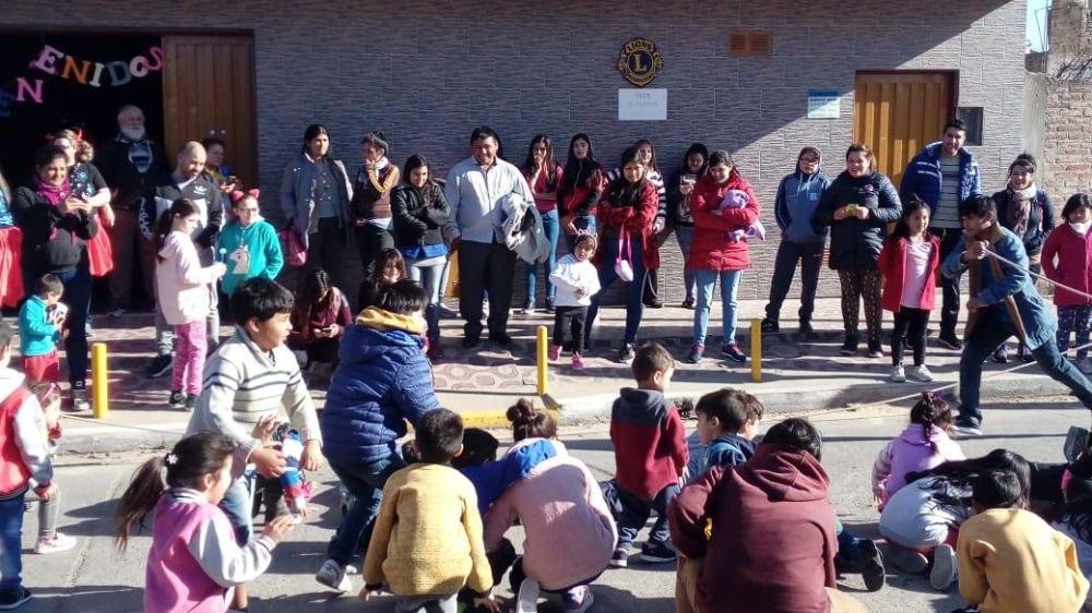 El Club de Leones de Ezpeleta invita a celebrar el Día del Niño con un festival gratuito