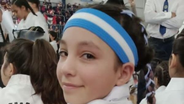 Quilmeña de 12 años se consagró campeona mundial de Taekwondo