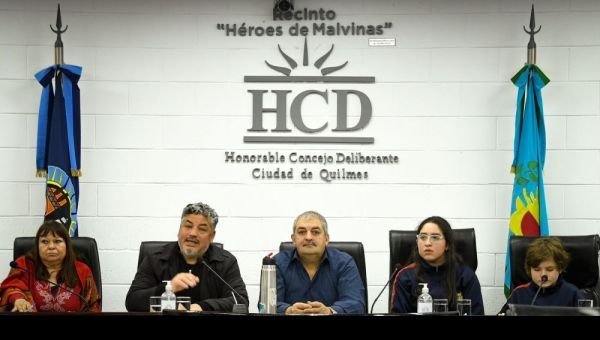 El secretario de Servicios Públicos participó en "Estudiantes al HCD"