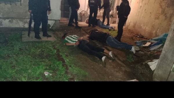 Cinco detenidos tras tiroteo con la policía: uno se había fugado de una comisaría de Lanús