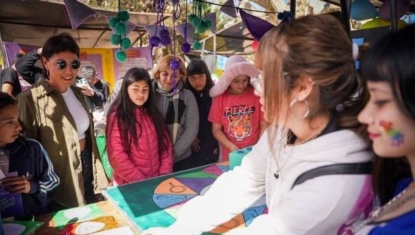 Se realizó una nueva edición de la muestra de educación sexual "QuilmESI"