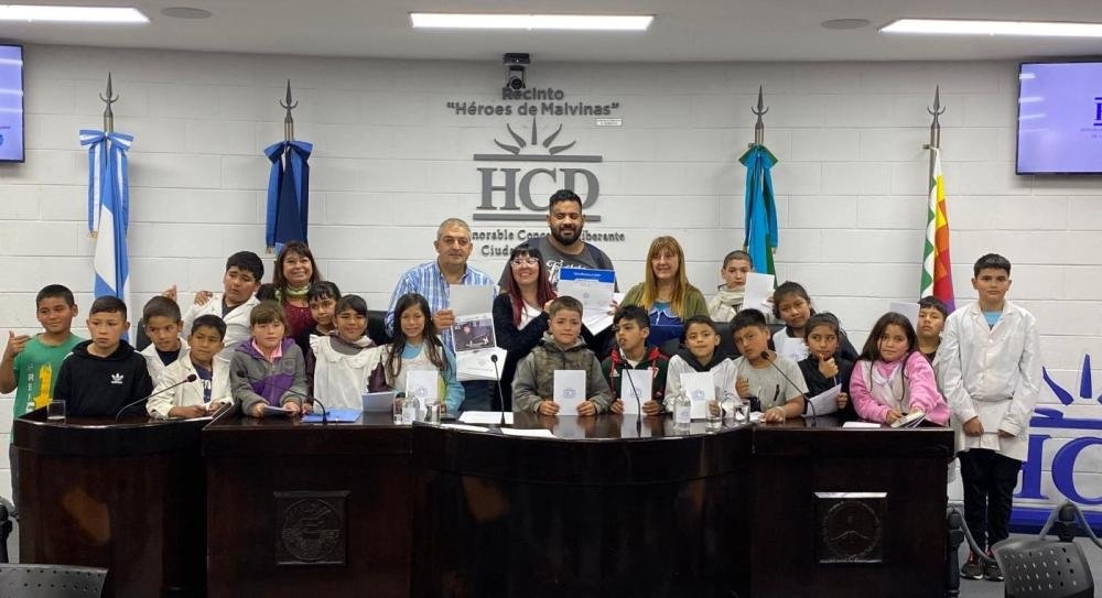 Día de escuelas primarias en el HCD de Quilmes