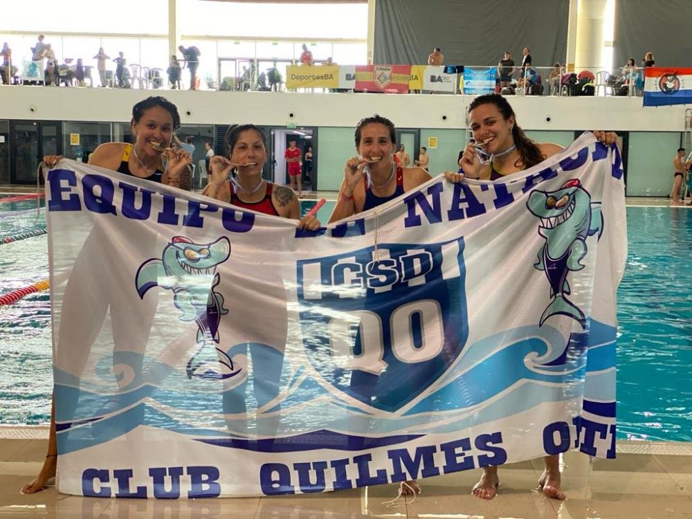 Destacada actuación del Club Quilmes Oeste en torneo de natación