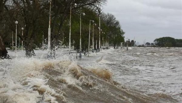 Alerta por fuerte crecida del rio para esta noche