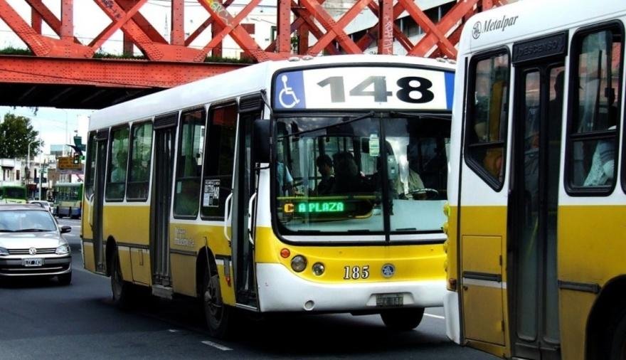 ¿A cuánto subiría el boleto de colectivo y cómo registrar la SUBE