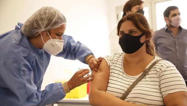 Destacan a Quilmes como un ejemplo de vacunación contra el COVID-19
