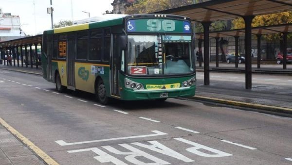 Paro de colectivos en el AMBA: Qué líneas están afectadas por la medida de fuerza de la CGT