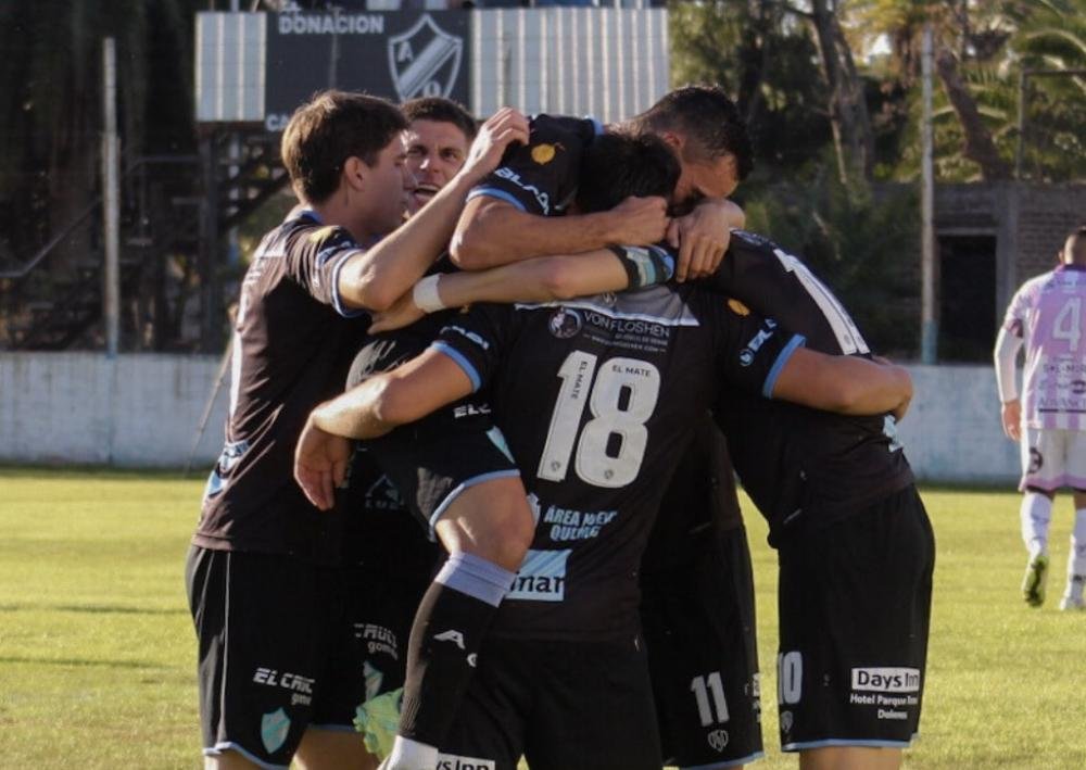 “Los Mates” derrotaron a Sacachispas y quedaron terceros en el campeonato