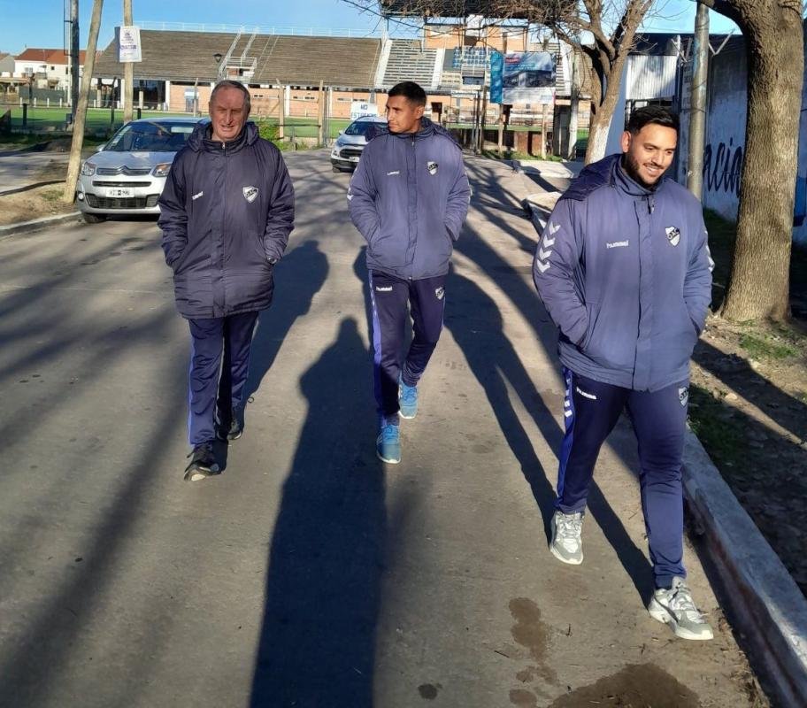 Romano y Frediani: “La satisfacción que tenemos hoy es que el equipo rindió bien y los jugadores se entregaron”