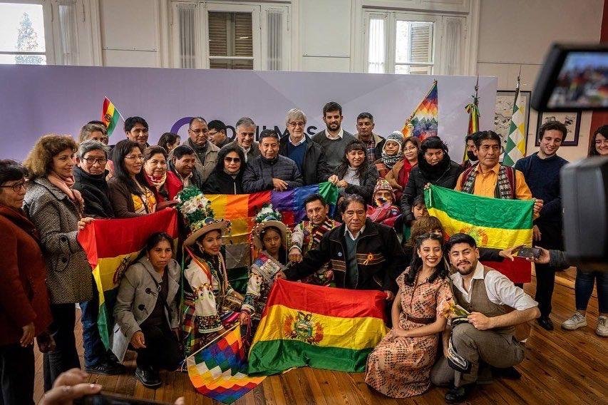 Jornada consular integral para inmigrantes bolivianos