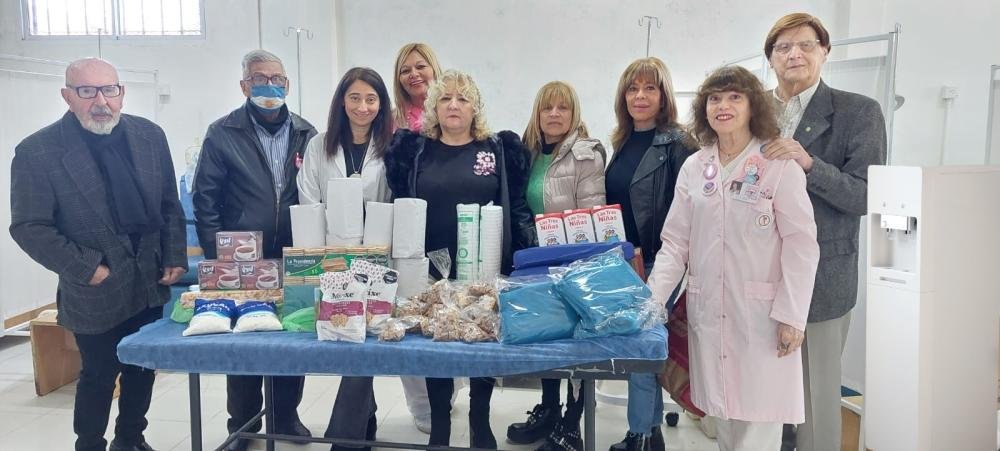 Generosa donación al servicio de Oncología del Hospital de Quilmes