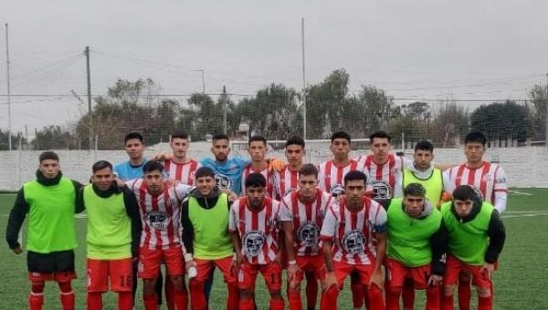 Dura caída del Club Juventud de Bernal frente a Estrella de Berisso