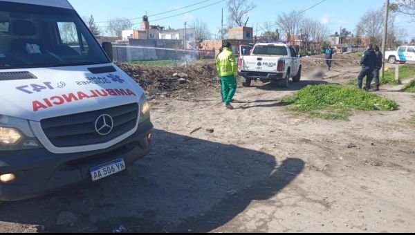 Encontraron a un hombre muerto con dos balazos a la vera del arroyo