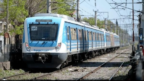 Un hombre murió embestido por una formación del Tren Roca