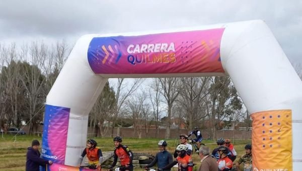 Comenzó a disputarse la Copa "Ciudad de Quilmes" con Natación y Ciclismo