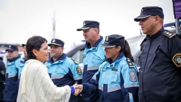 Mayra Mendoza dio inicio a un nuevo megaoperativo de saturación y refuerzo de seguridad