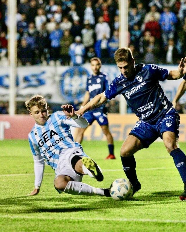 “El Cervecero” recibe en el Centenario a Racing de Córdoba