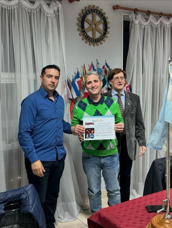 Renombrado científico quilmeño pasó por el Rotary Club de Ezpeleta