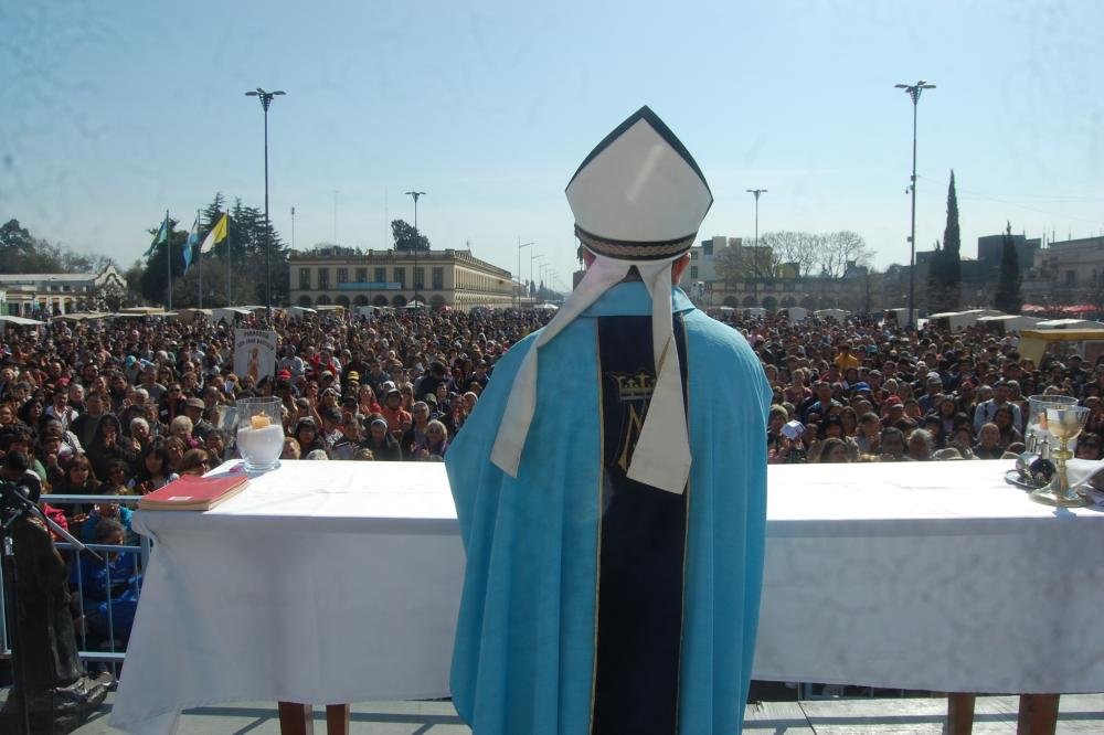 La Diócesis de Quilmes peregrinó a Luján con una multitudinaria participación