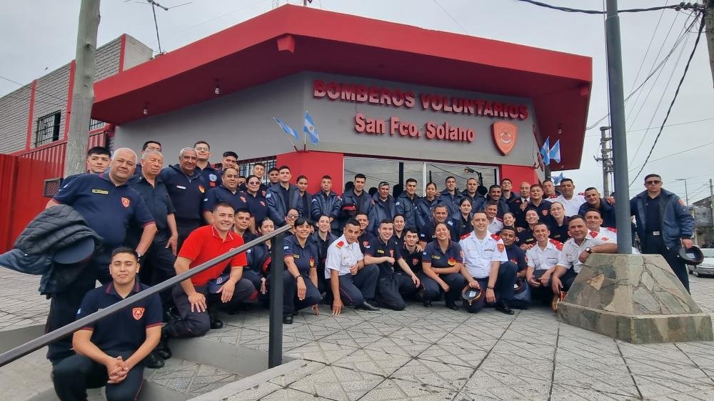 Bomberos de Solano festejaron por partida doble