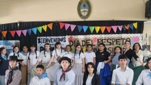 La Escuela Secundaria N°15 celebró el Día de la Tradición