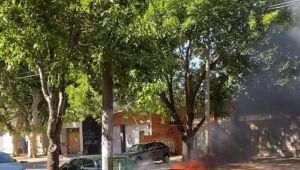 Desperfecto mecánico provocó el incendio de un auto