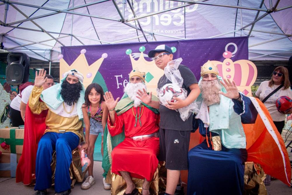 Más de 3.000 niños recibieron regalos de los Reyes Magos