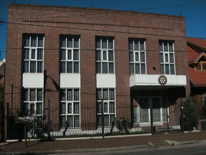 El Rotary de Ezpeleta organiza una colecta de útiles escolares para el inicio de clases