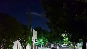 Repusieron las luminarias que habían sido robadas en una calle de Ezpeleta