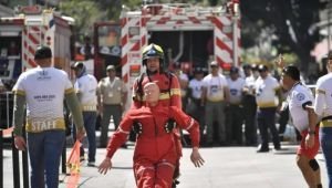 El bombero bernalense David Cassani se consagró campeón en México